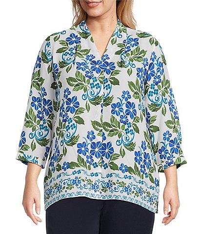 Investments Plus Size Caroline Signature Stamped Hibiscus V-Neck 3/4 Sleeve Button Front Top