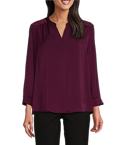 Investments Woven Inverted Pleat V-Neck 3/4 Sleeve Embellished Top