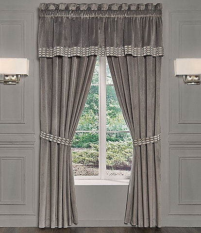 J. Queen New York Belvedere Velvet Diamond Woven Window Treatment