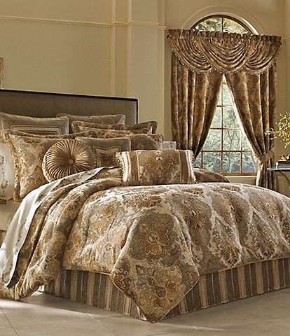 J. Queen New York Bradshaw Oversized Damask Comforter Set