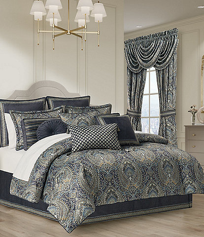 J. Queen New York Destiny Medallion Print Oversized Comforter Set