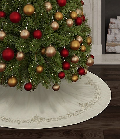 J. Queen New York Holiday Collection Noelle Christmas Tree Skirt