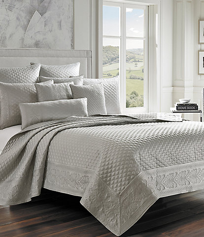 J. Queen New York Lyndon Quilted Coverlet