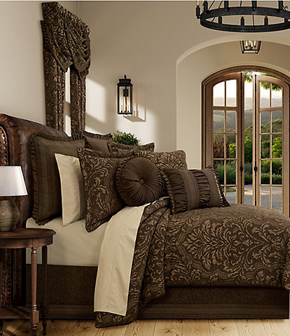 J. Queen New York Morgan Woven Chenille Damask Comforter Set