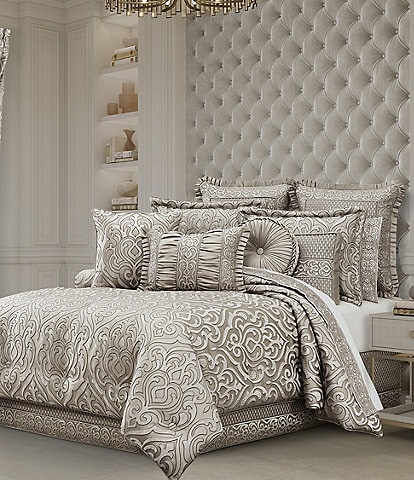 J. Queen New York Regina Elegant Damask Design Comforter Set