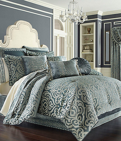 J. Queen New York Sicily Puffed Damask Comforter Set