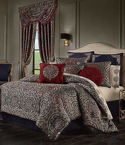 J. Queen New York Taormina Comforter Set
