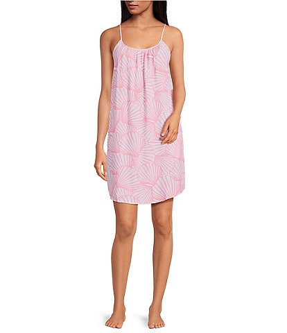 Jasmine & Ginger Sleeveless Scoop Neck Woven Shell Print Chemise