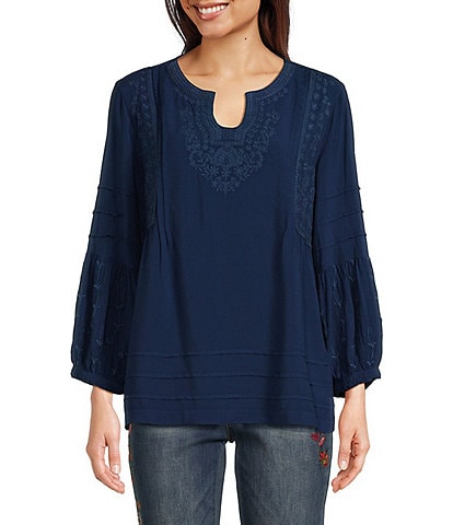 John Mark Embroidered Split Round Neck 3/4 Sleeve Tunic Top