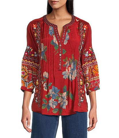 John Mark Petite Size Embroidered Multi Patch Split V-Neck 3/4 Sleeve Hi-Low Hem Tunic