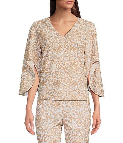 Jude Connally Daniella Stretch Knit Painted Tile Sand Print Print 3/4 Flutter Sleeve V-Neck Top