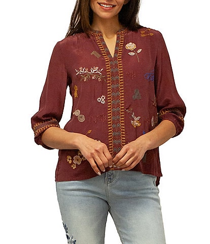 Karyn Seo Rae Doodle Embroidered Notch V-Neck 3/4 Sleeve Blouse