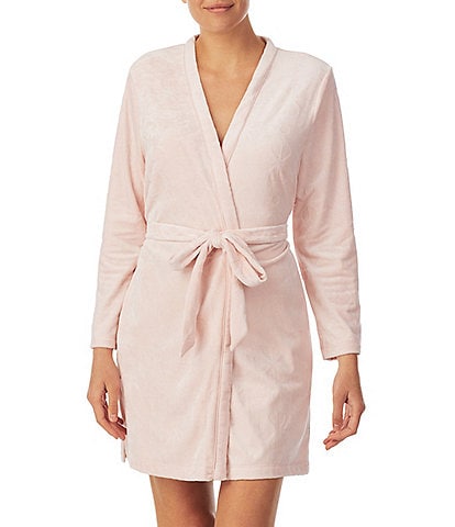 kate spade new york Embossed Floral Plush Long Sleeve Tie-Front Short Wrap Cozy Robe