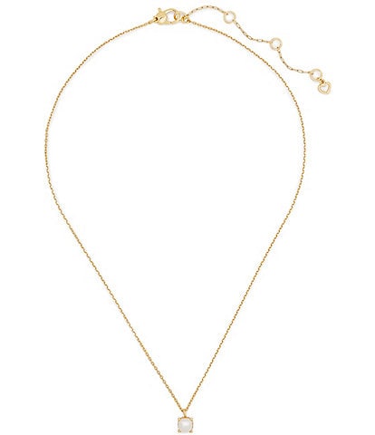kate spade new york Little Luxuries Pearl Short Pendant Necklace