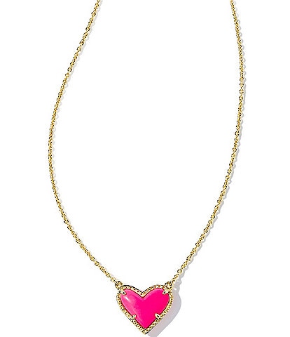 Kendra Scott Ari Heart Gold Short Pendant Necklace