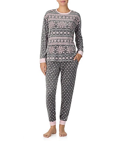 Kensie Long Sleeve Round Neck Stretch Velour Snowflake Print Holiday Pajama Set