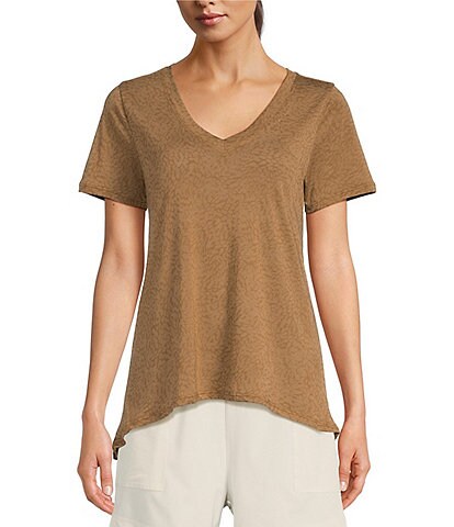 Kinesis Short Sleeve Relaxed V-Neck Hi-Low Jersey Knit Top