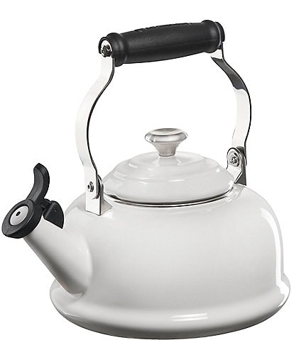 Le Creuset 1.7 -Quart Enamel Steel Classic Whistling Kettle with Stainless Steel Knob