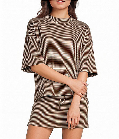 Le Lis Striped Mock Neck Short Sleeve Top