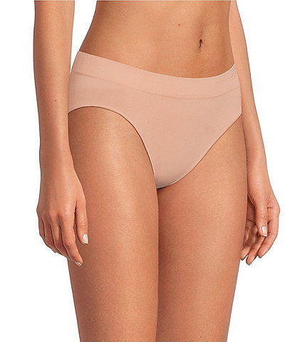 Le Mystere Seamless Comfort Bikini Panty