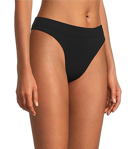 Le Mystere Seamless Comfort Thong Panty