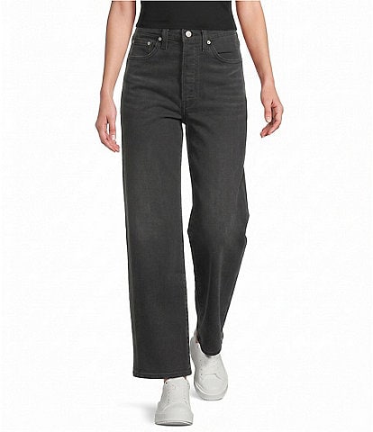 Levi's® Ribcage Straight Leg Ankle Jeans