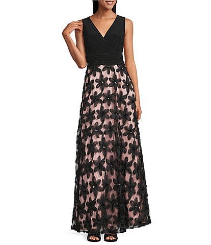 Livia Jolie by Le Bos V-Neck Sleeveless Ball Gown