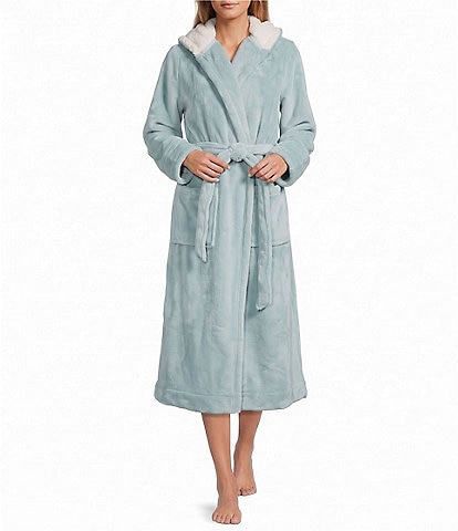 LL.Bean Hooded Wicked Plush Robe