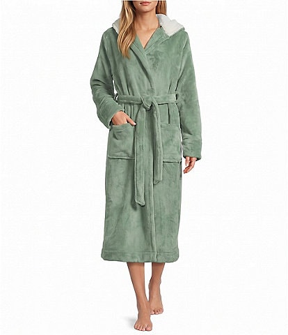 LL.Bean Hooded Wicked Plush Robe
