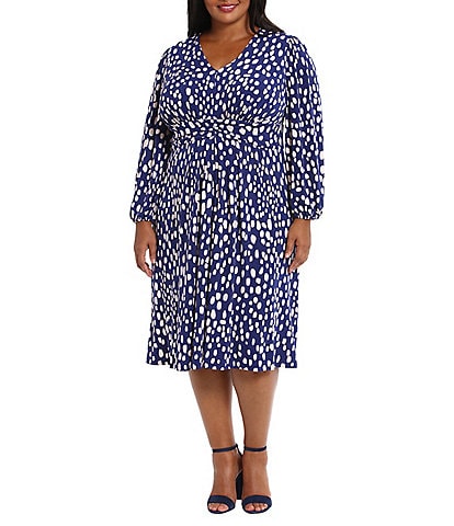 London Times Plus Size Long Sleeve V-Neck Printed Center Front Ruched Dress