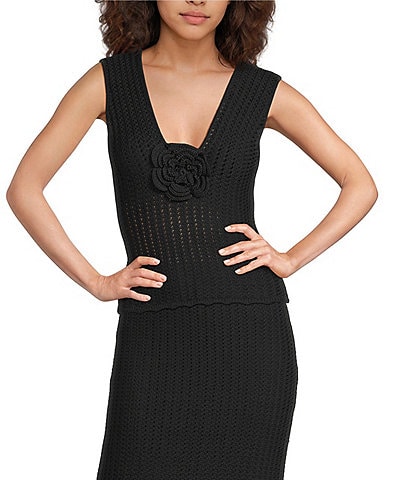 Lucy Paris Nara Crochet Knit 3D Rosette V-Neck Sleeveless Coordinating Crop Tank