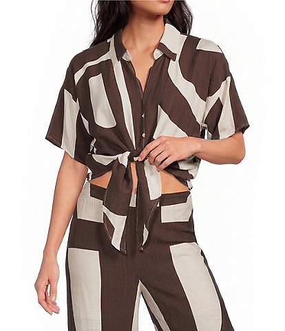 Lucy Paris Petite Size Rue Printed Collared Short Sleeve Coordinating Button Front Tie Top