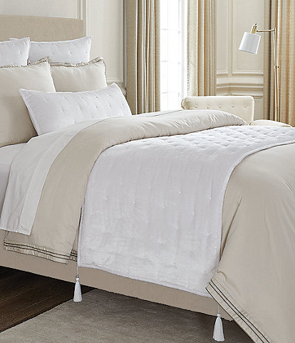 Luxury Hotel Aria Quilted Bed Scarf
