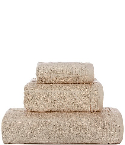 Luxury Hotel Duchess Geometric Bath Towels