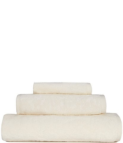 Luxury Hotel Essex Collection Jacquard Cheetah Print Bath Towel