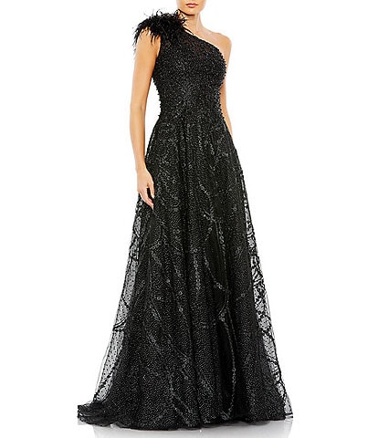 Mac Duggal Embellished Asymmetrical Neck Sleeveless Feather Shoulder A-Line Gown