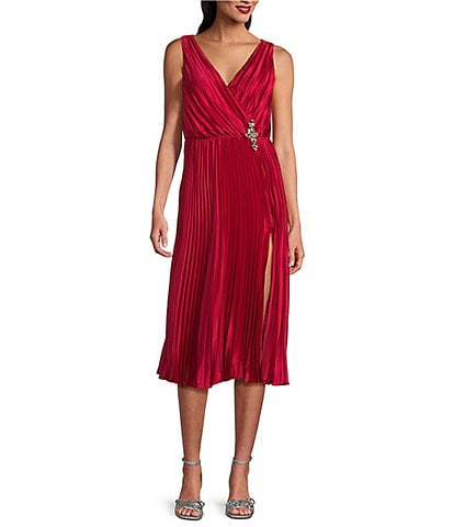 Marina Charmeuse V-Neck Sleeveless Pleated A-Line Dress