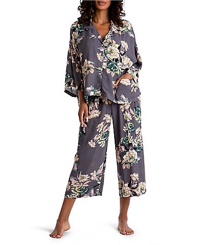 Midnight Bakery Floral Print Notch Collar 3/4 Sleeve Capri Pajama Set