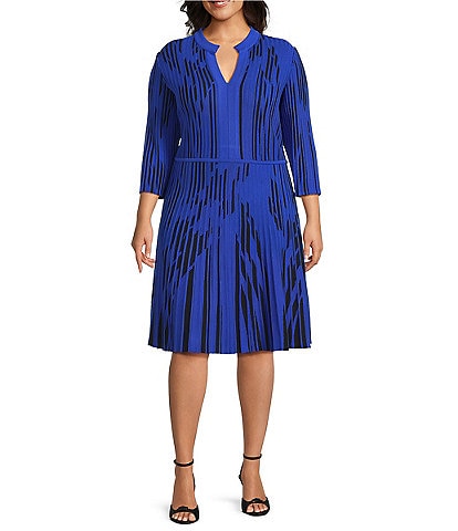 Ming Wang Plus Size Dual-Toned Soft Knit Split V-Neck 3/4 Sleeve Dress