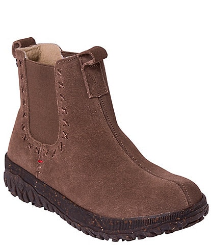 Minnetonka Women's Chelsea Tread Suede Booties
