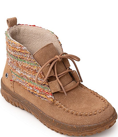 Minnetonka Women's Tealey Suede Lace Up Booties