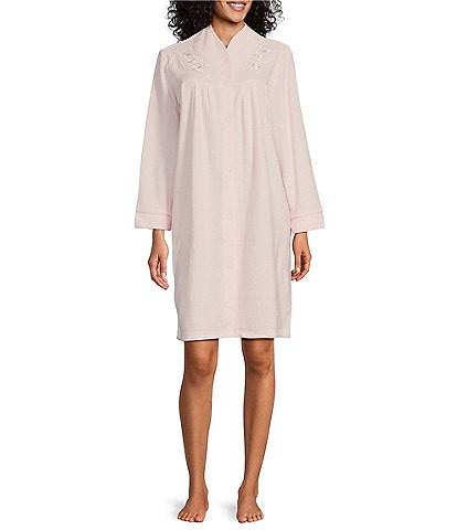 Miss Elaine Brushed Back Terry Embroidered Short Snap-Front Robe