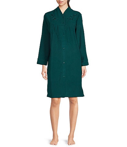 Miss Elaine Brushed Back Terry Embroidered Short Snap-Front Robe