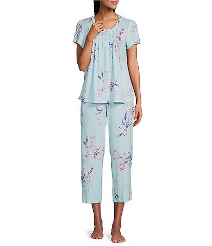 Miss Elaine Cottonessa Floral Print Short Sleeve Round Neck Soft Interlock Knit Capri Pajama Set