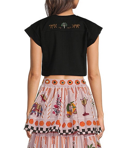 Mo Maya Leo Crop Embroidered Tee