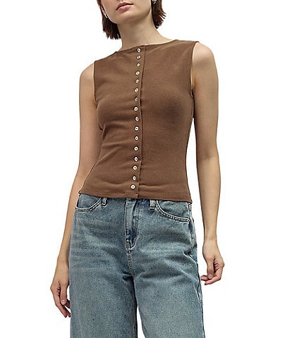 Mod Ref Button Front Sleeveless Knit Top