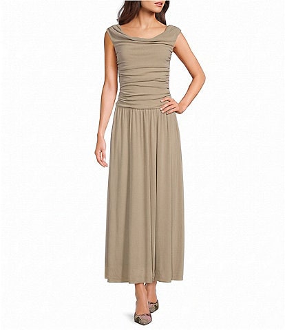 Mod Ref Ruched Mesh Maxi Dress