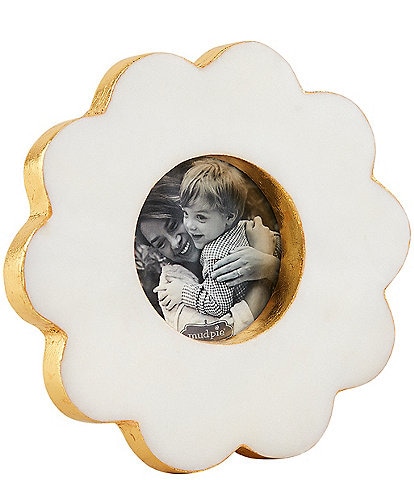 Mud Pie Everyday Entertaining Circle Scalloped Marble Picture Frame
