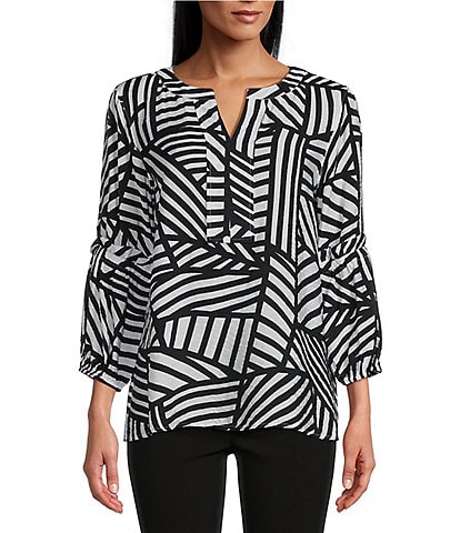 Multiples Crinkle Woven Stripe Print Y-Neck 3/4 Sleeve Fitted Top