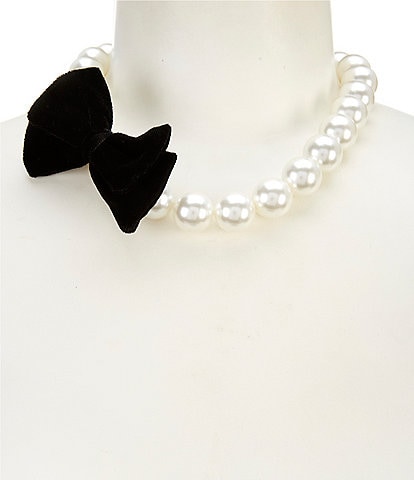 Natasha Accessories Velvet Bow Pearl Collar Necklace